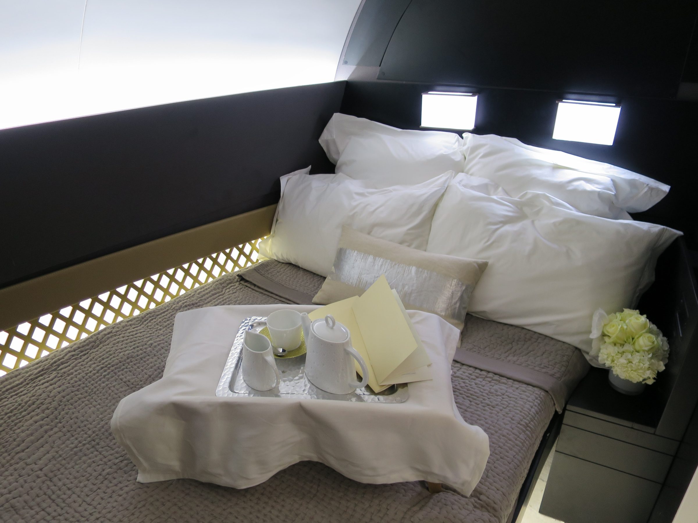 エティハド航空A380ファーストアパートメントのベッド（展示モデル）