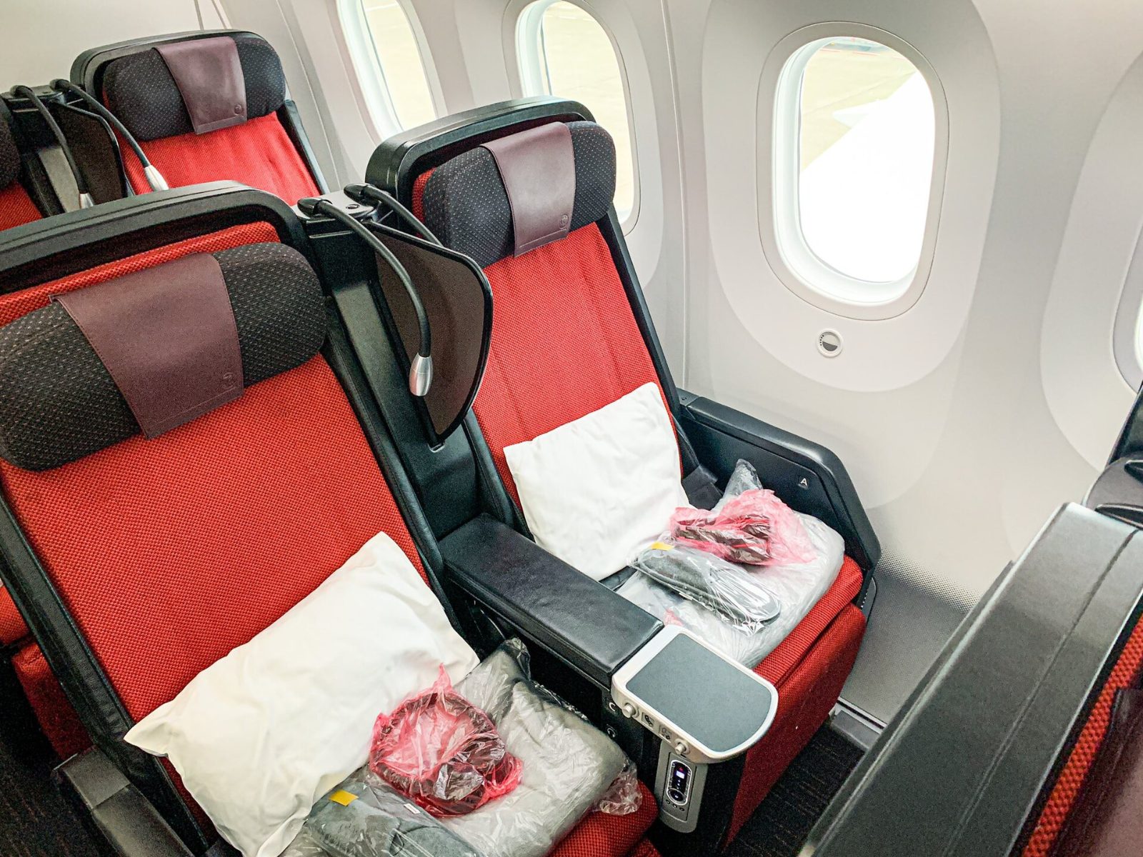 JAL SKY PREMIUM 座席